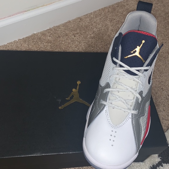 jordan’s main image 4